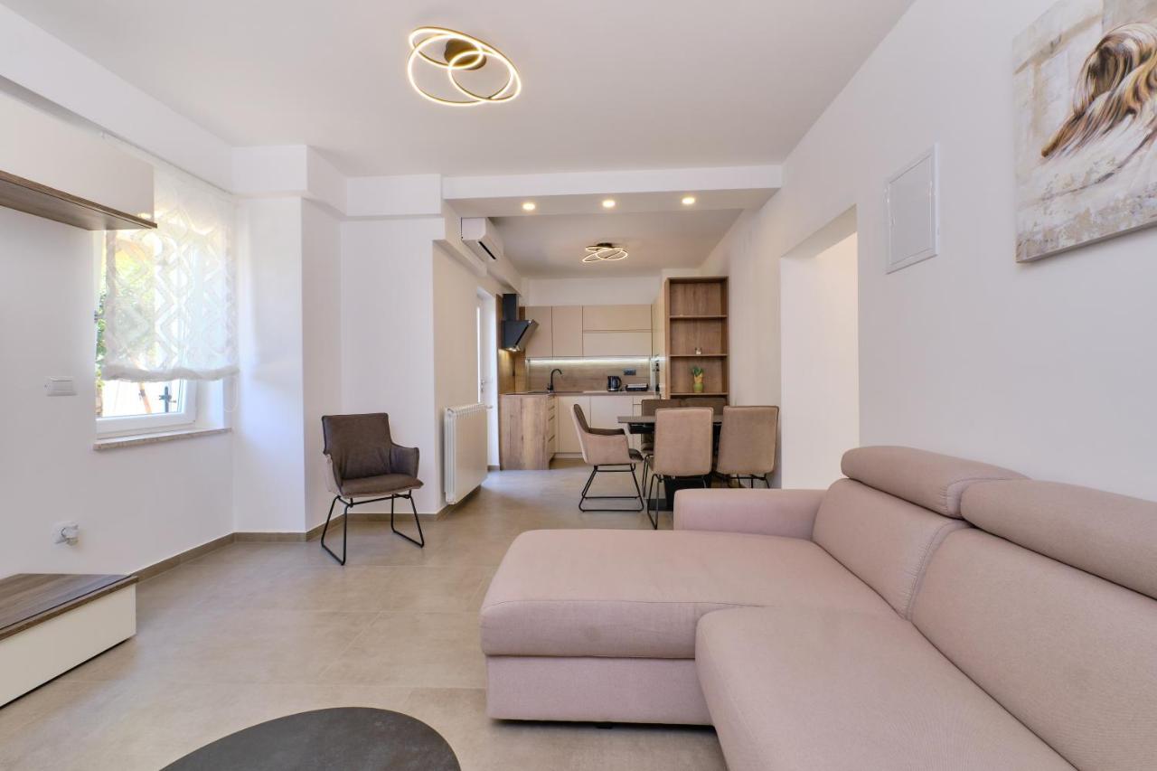 Leonida Apartment Mali Lošinj Екстериор снимка
