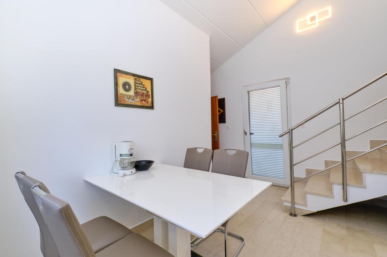 Leonida Apartment Mali Lošinj Екстериор снимка